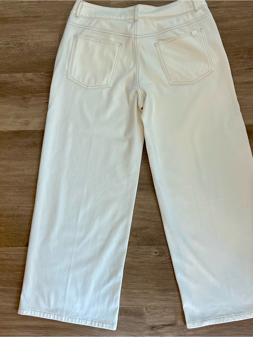 Title: Halara Flex™ High Waisted Wide Leg Jeans Beige Med Petite - Picture 6 of 8
